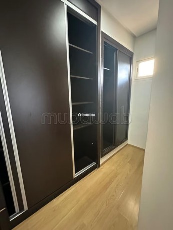 bel-appartement-en-location-a-prestigia-hay-riad-big-8