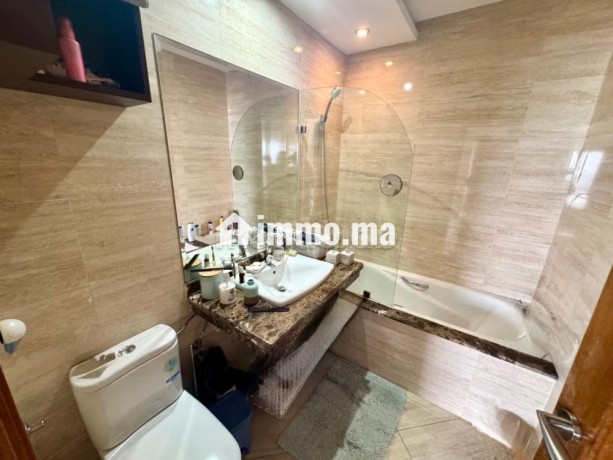 a-darbouaaza-appartement-a-vendre-meuble-vue-mer-surface-de-122-m2-bien-meuble-big-9