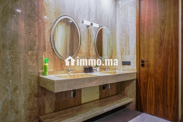 villa-ultra-moderne-5-chambres-big-14