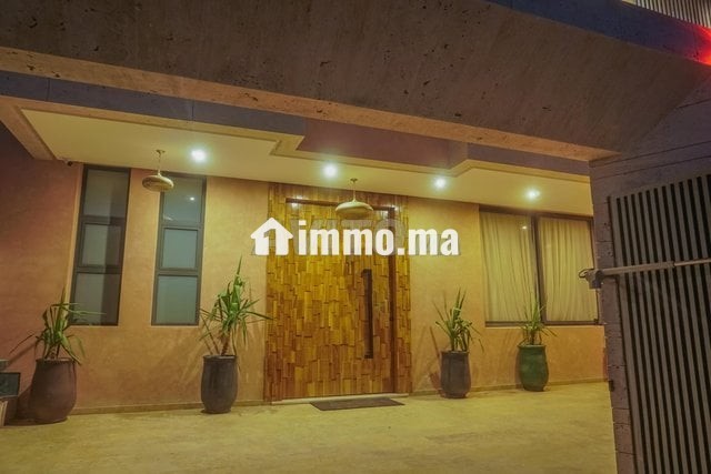 villa-ultra-moderne-5-chambres-big-2