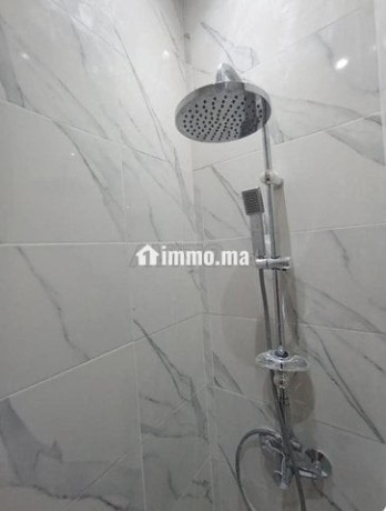 studio-journalier-a-louer-big-3