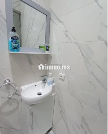 studio-journalier-a-louer-big-4
