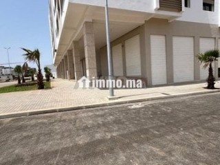 local-commercial-a-vendrelouer-avec-zone-darcade