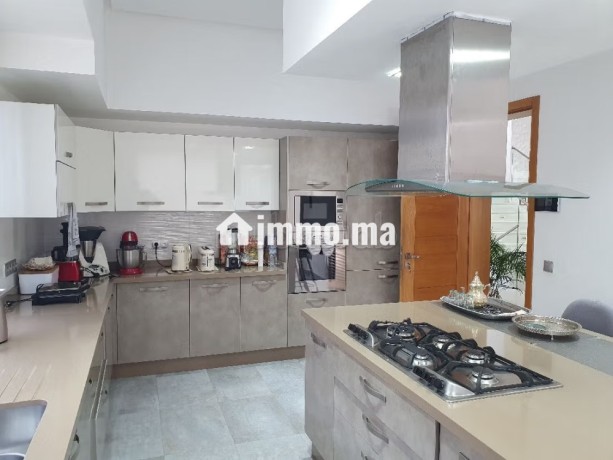 villa-grand-charme-avenue-med-vi-el-menzah-big-4