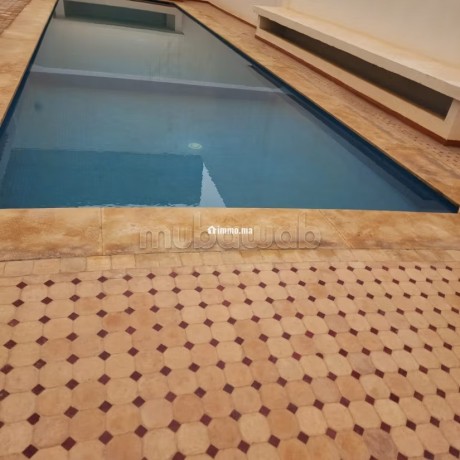 appartement-avec-vue-sur-la-piscine-big-11