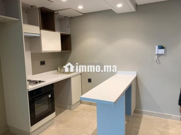 grand-studio-rond-point-taddart-big-1