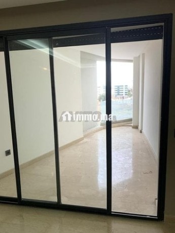 grand-studio-rond-point-taddart-big-2