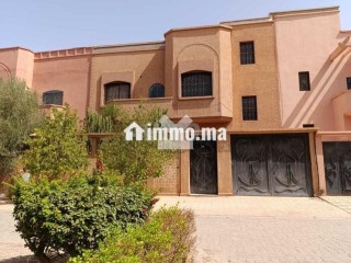 93536-vente-villa-a-marrakech-daoudiat-de-239-m2