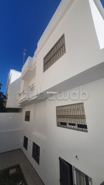 Magnifique villa à vendre à Touabel. 4 chambres. Environnement calme avec vue sur la montagne, porte blindée - Vente Immobilier - Tetouan - photo 8