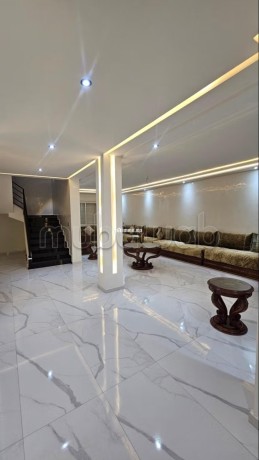 magnifique-villa-a-vendre-a-touabel-4-chambres-environnement-calme-avec-vue-sur-la-montagne-porte-blindee-big-0