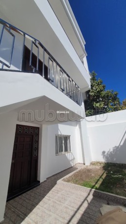 magnifique-villa-a-vendre-a-touabel-4-chambres-environnement-calme-avec-vue-sur-la-montagne-porte-blindee-big-5