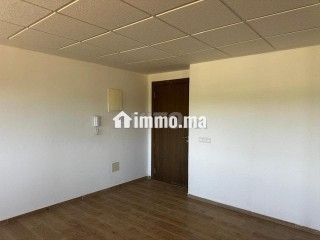 location-dun-bureau-neuf-au-quartier-haddada