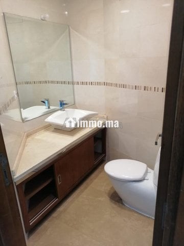 Bel appartement avec terrasse haut agdal - Location Immobilier - Rabat - photo 2