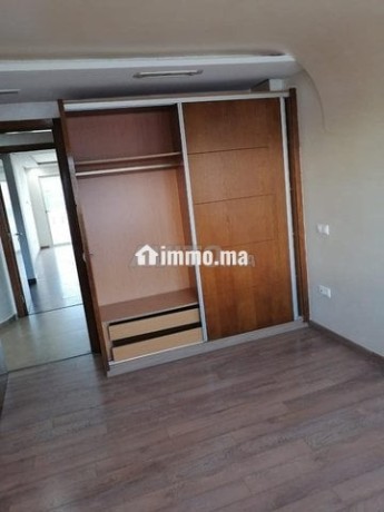 bel-appartement-avec-terrasse-haut-agdal-big-10