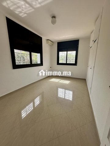 Villa à louer – Oasis, au calme dans une impasse - Location Immobilier - Casablanca - photo 8