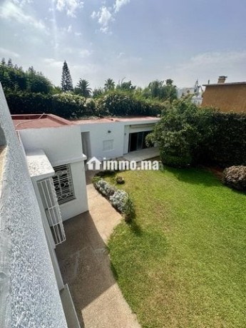 villa-a-louer-oasis-au-calme-dans-une-impasse-big-2