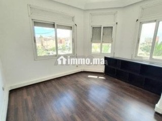 VAL FLEURI Bd STENDHAL JOLI BUREAU A VENDRE 112 m² - Bureau à vendre - Casablanca