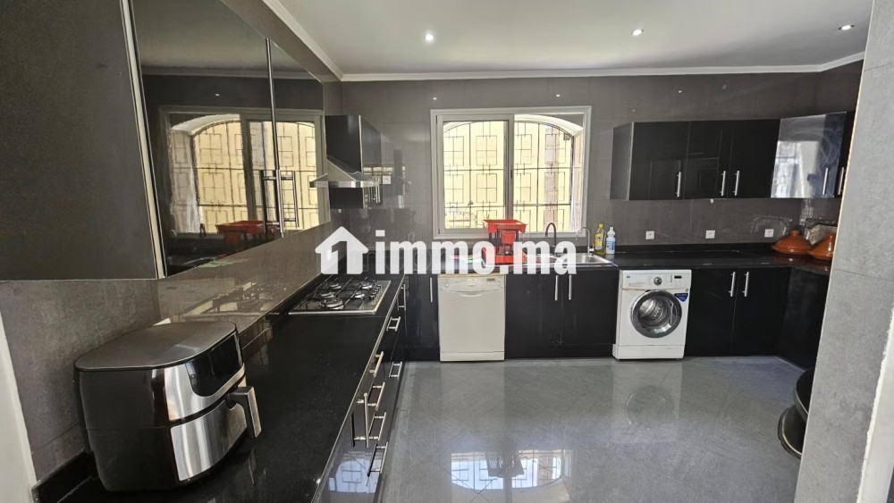 Superbe villa 500 m2 à usage bureau quartier oasis - Location Immobilier - Casablanca - photo 2