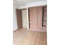 studio-vide-luxe-50m2-bourgogne-ouest-ss-vis-avis-small-3