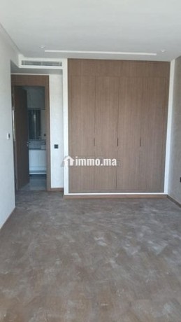 magnifique-appartement-sans-vis-a-vis-big-9
