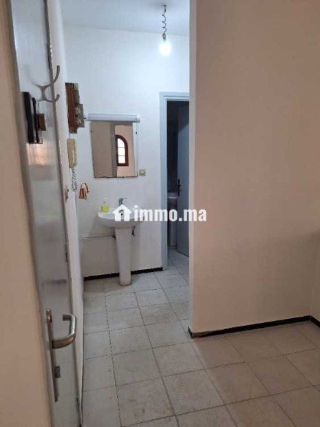 Joli appart à 2mn hay ryad Rabat - Location Immobilier - Temara - photo 3