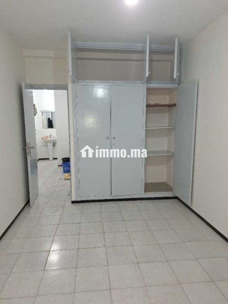Joli appart à 2mn hay ryad Rabat - Location Immobilier - Temara - photo 8