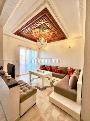 appartement-avec-piscine-big-8