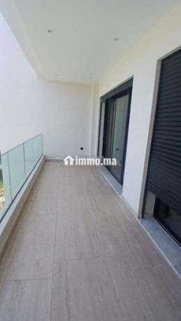 appartement-a-louer-vue-sur-piscine-big-2