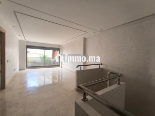location-appartement-3-pieces-de-100-m2-a-casabl
