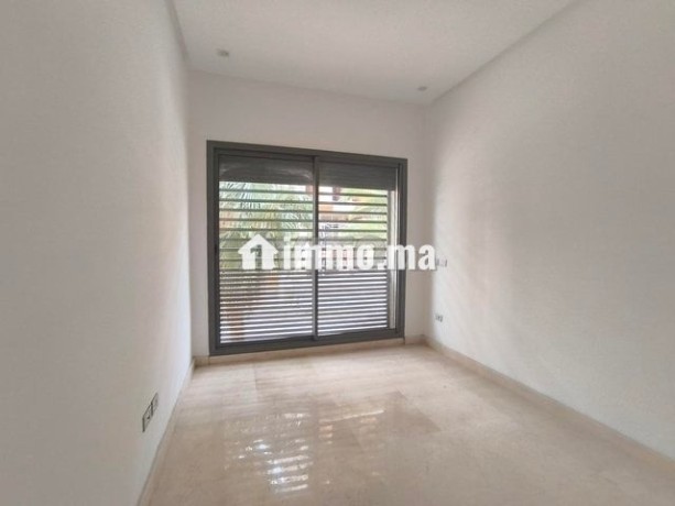location-appartement-3-pieces-de-100-m2-a-casabl-big-1