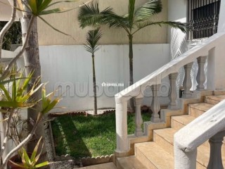 villa-usage-bureau-contacte-immo-chami