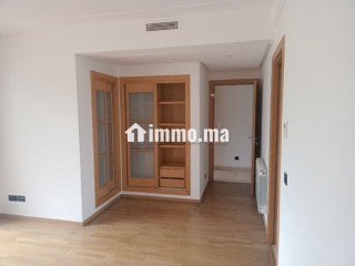 Bel appartement en face du country Club - Appartement à vendre - Autre