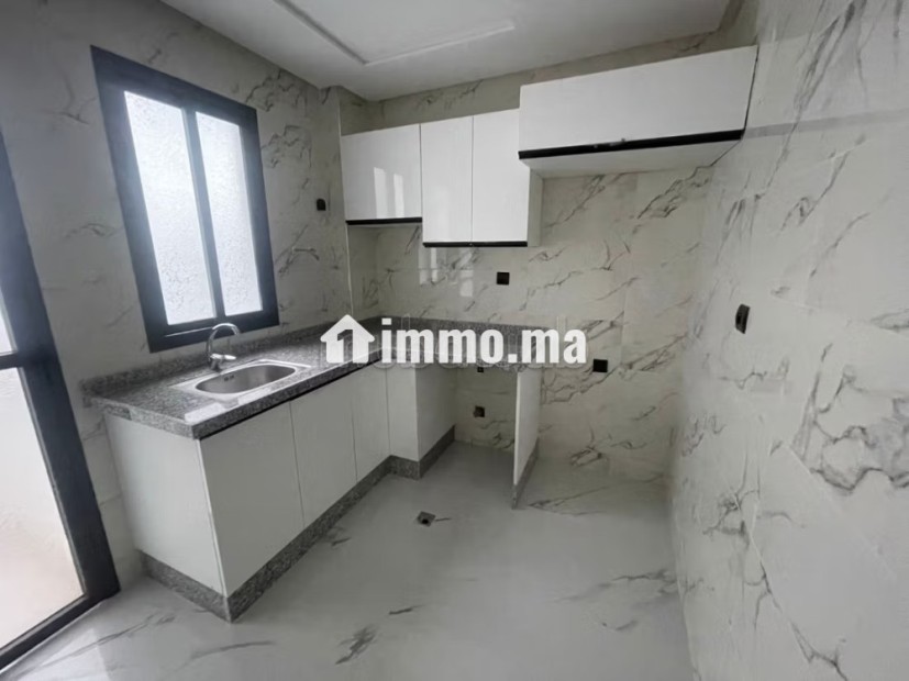 Appartement en vente à A proximité de la nouvelle gare routière. 3 belles chambres. Porte blindée, sécurité - Vente Immobilier - Tanger - photo 4
