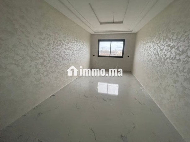 appartement-en-vente-a-a-proximite-de-la-nouvelle-gare-routiere-3-belles-chambres-porte-blindee-securite-big-0