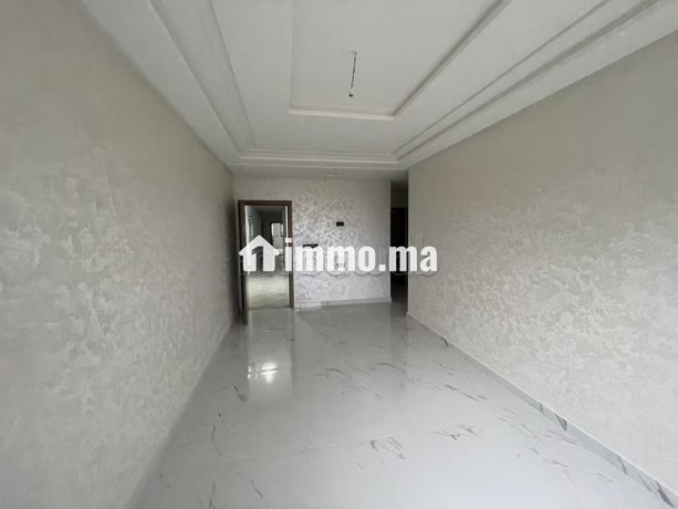 appartement-en-vente-a-a-proximite-de-la-nouvelle-gare-routiere-3-belles-chambres-porte-blindee-securite-big-1