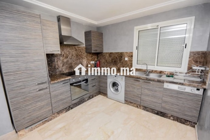 beau-duplex-de-150m-a-louer-en-centre-ville-big-4