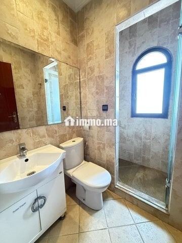 ViLLA à louer 400 m² à Rabat / Hab ou Pro - Location Immobilier - Rabat - photo 6