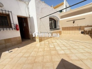 ViLLA à louer 400 m² à Rabat / Hab ou Pro - Villa à louer - Rabat
