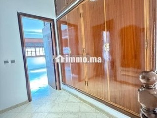 ViLLA à louer 400 m² à Rabat / Hab ou Pro - Villa à louer - Rabat