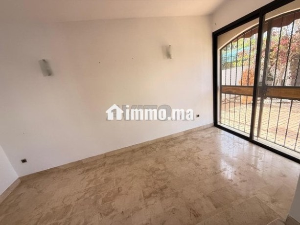 villa-a-louer-400-m2-a-rabat-hab-ou-pro-big-13