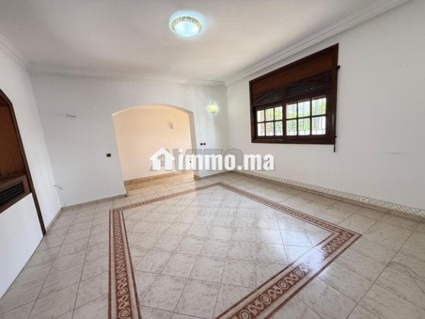 villa-a-louer-400-m2-a-rabat-hab-ou-pro-big-8