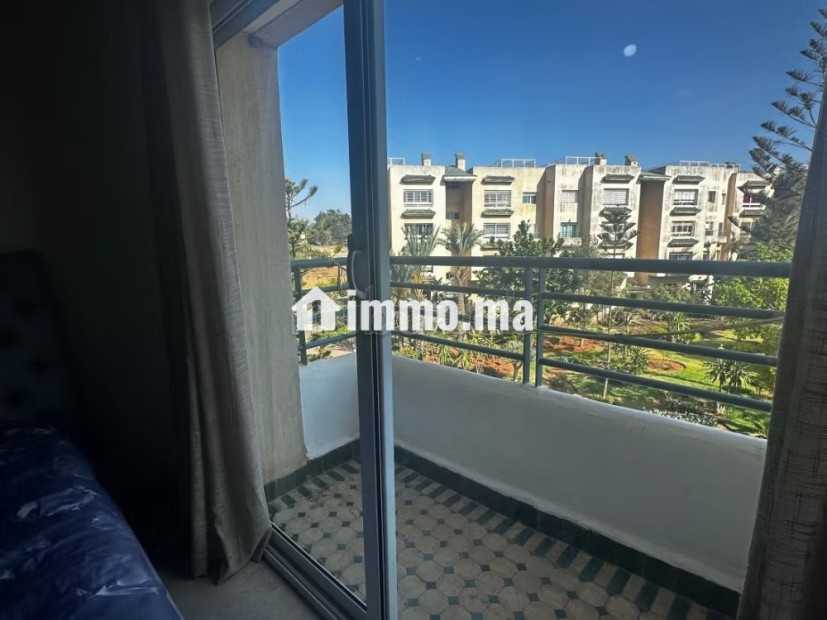 À louer – Spacieux appartement meublé avec terrasse – Quartier Californie - Location Immobilier - Casablanca - photo 1