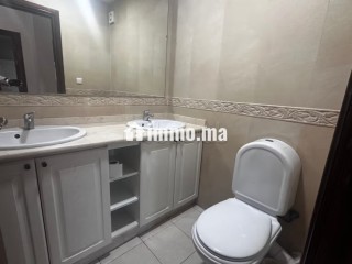 À louer – Spacieux appartement meublé avec terrasse – Quartier Californie - Appartement à louer - Casablanca