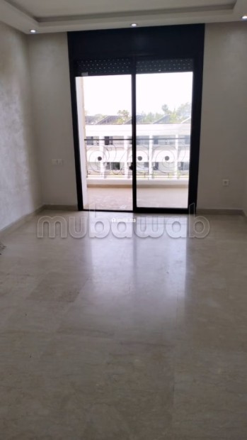 Très bel appartement en location à Riyad.
Superficie 200 m².
Concierge et climatisation - Location Immobilier - Rabat - photo 1