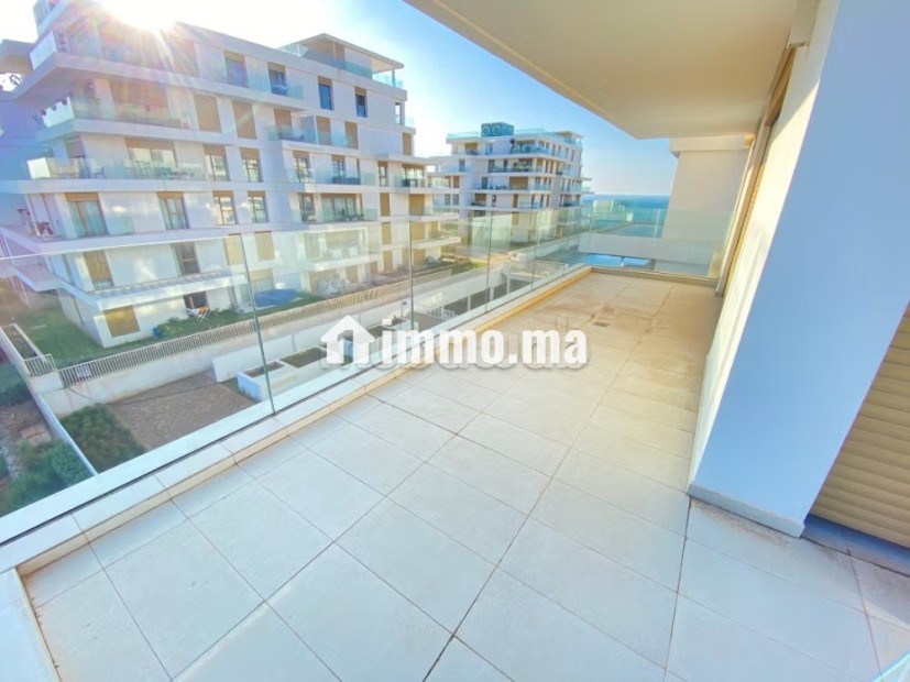 Superbe appartement à louer à Hay El Menzah.
Surface de 127 m².
Bien meublé - Location Immobilier - Rabat - photo 6