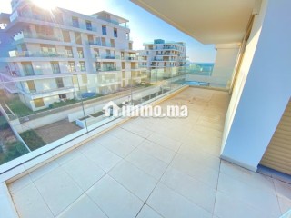 Superbe appartement à louer à Hay El Menzah.
Surface de 127 m².
Bien meublé - Appartement à louer - Rabat