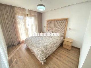 Superbe appartement à louer à Hay El Menzah.
Surface de 127 m².
Bien meublé - Appartement à louer - Rabat