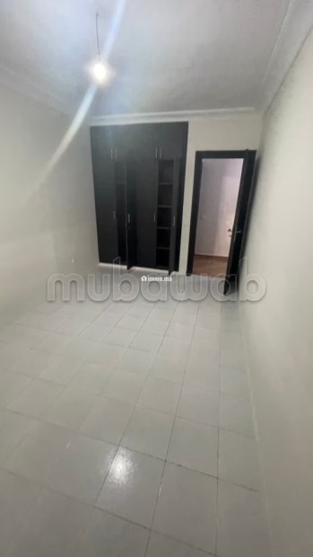 Bureaux à l'achat à Agdal.
Superficie 116 m².
Ascenseur et garage - Vente Immobilier - Rabat - photo 7