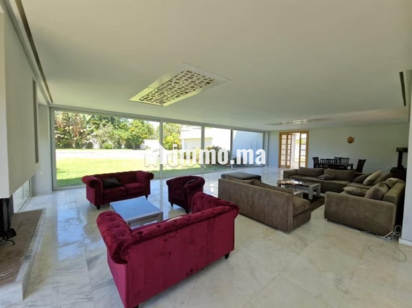 Somptueuse villa à vendre à Souissi. 4 pièces confortables. Porte blindée et parabole - Vente Immobilier - Rabat - photo 4