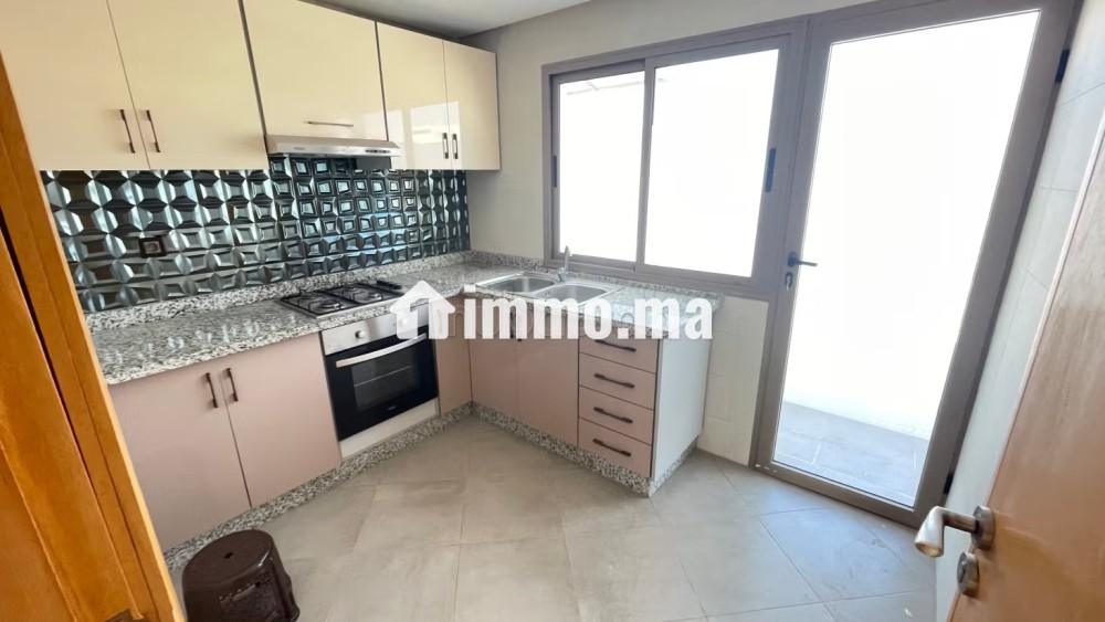 Vend appartement en Hassan Centre Ville. 1 Pièce. Avec ascenseur et terrasse - Vente Immobilier - Rabat - photo 5